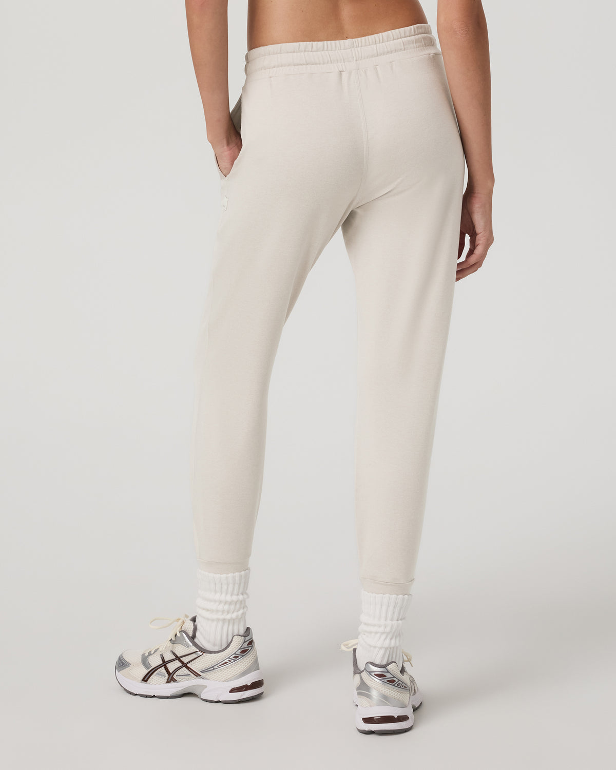 Vuori performance jogger heater