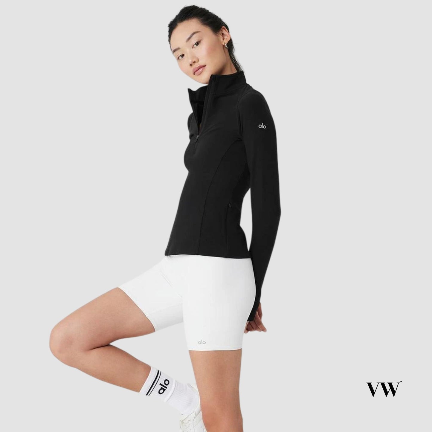alo alosoft 1/2 Rapid pull over black