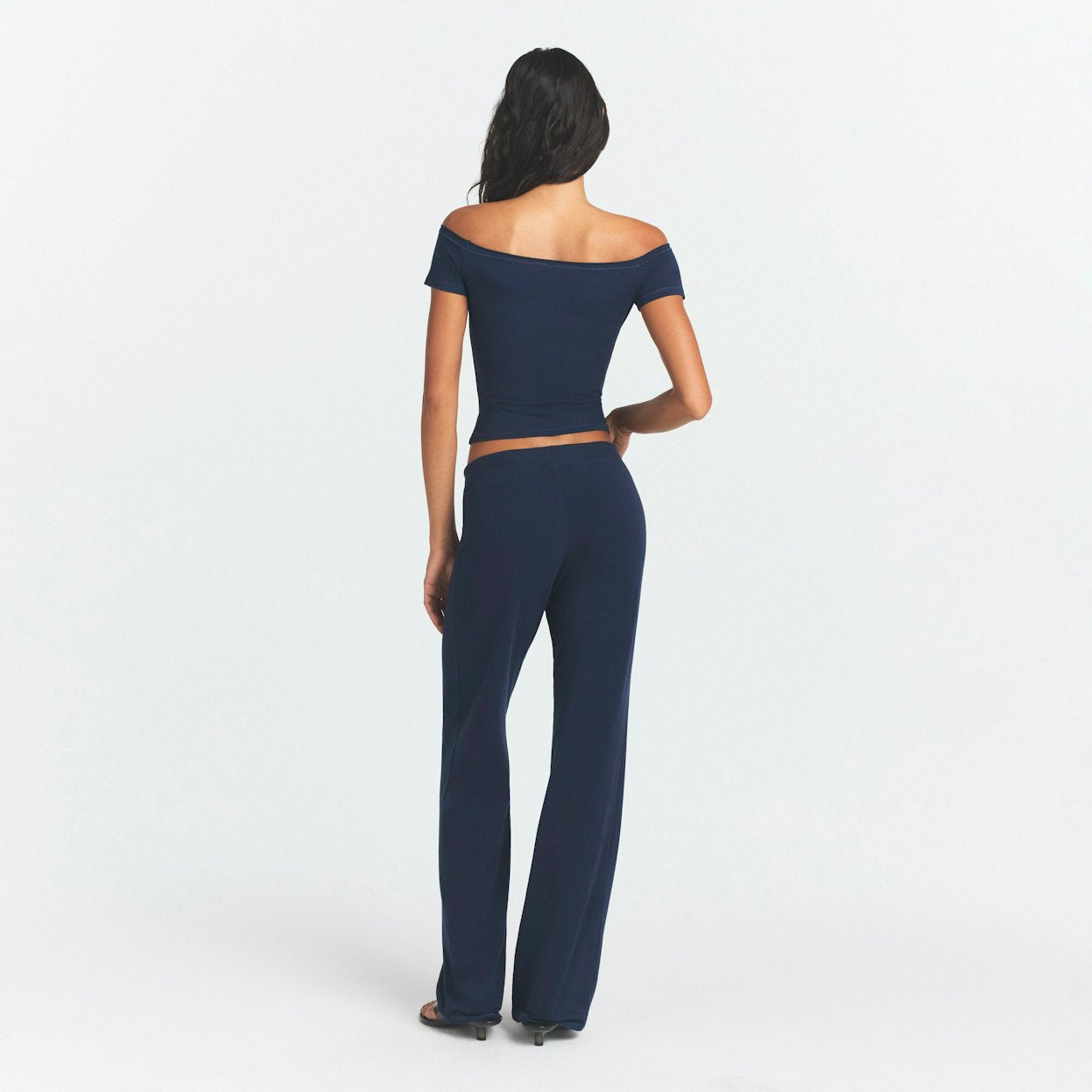 Skims straight leg pant cherry navy