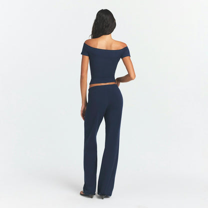 Skims straight leg pant cherry navy