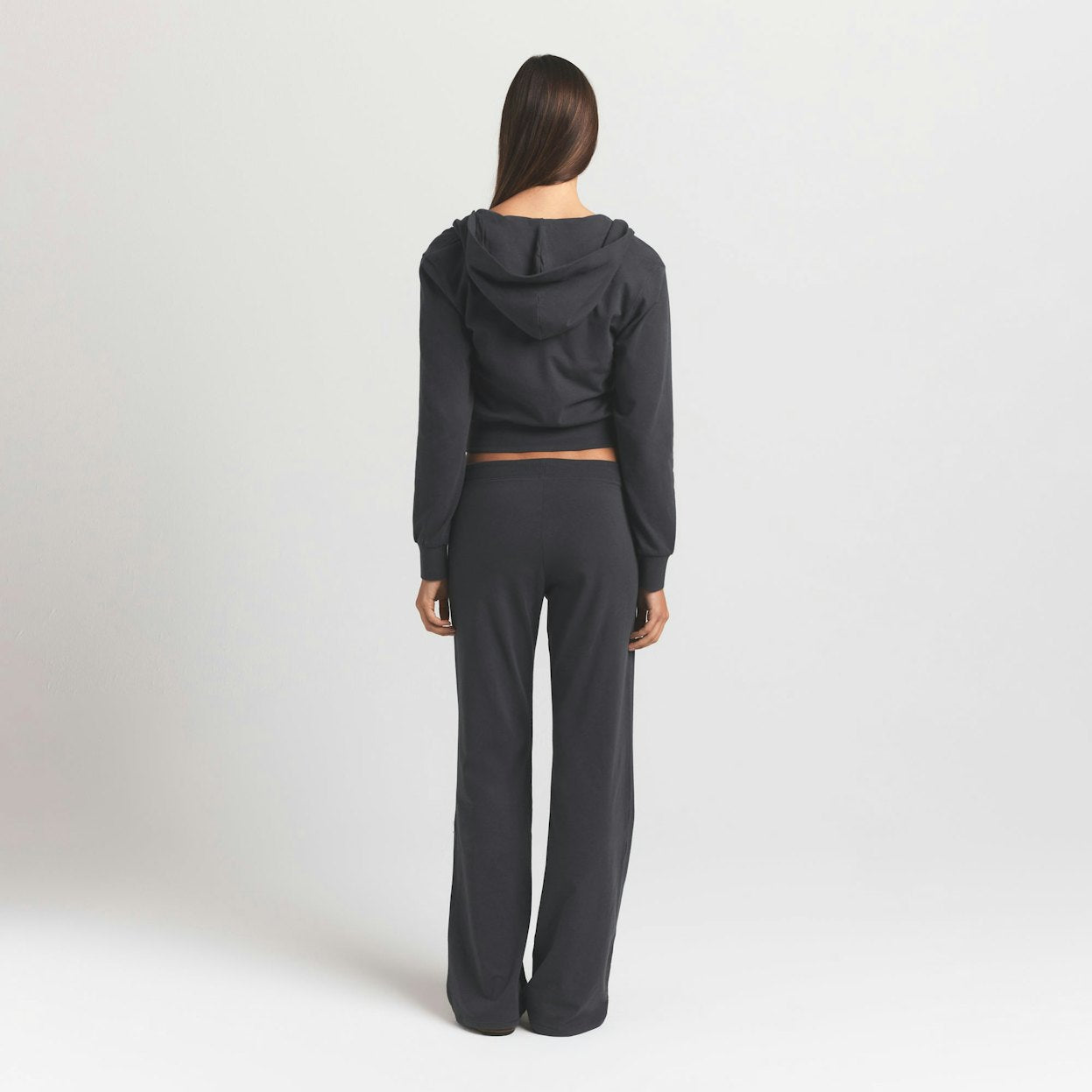 Skims straight leg pant cherry Ash