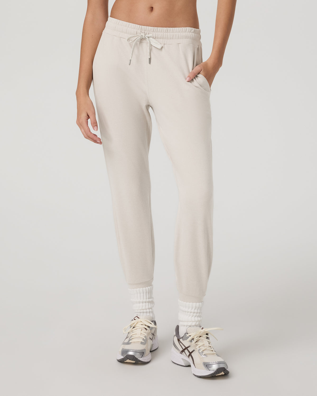Vuori performance jogger heater